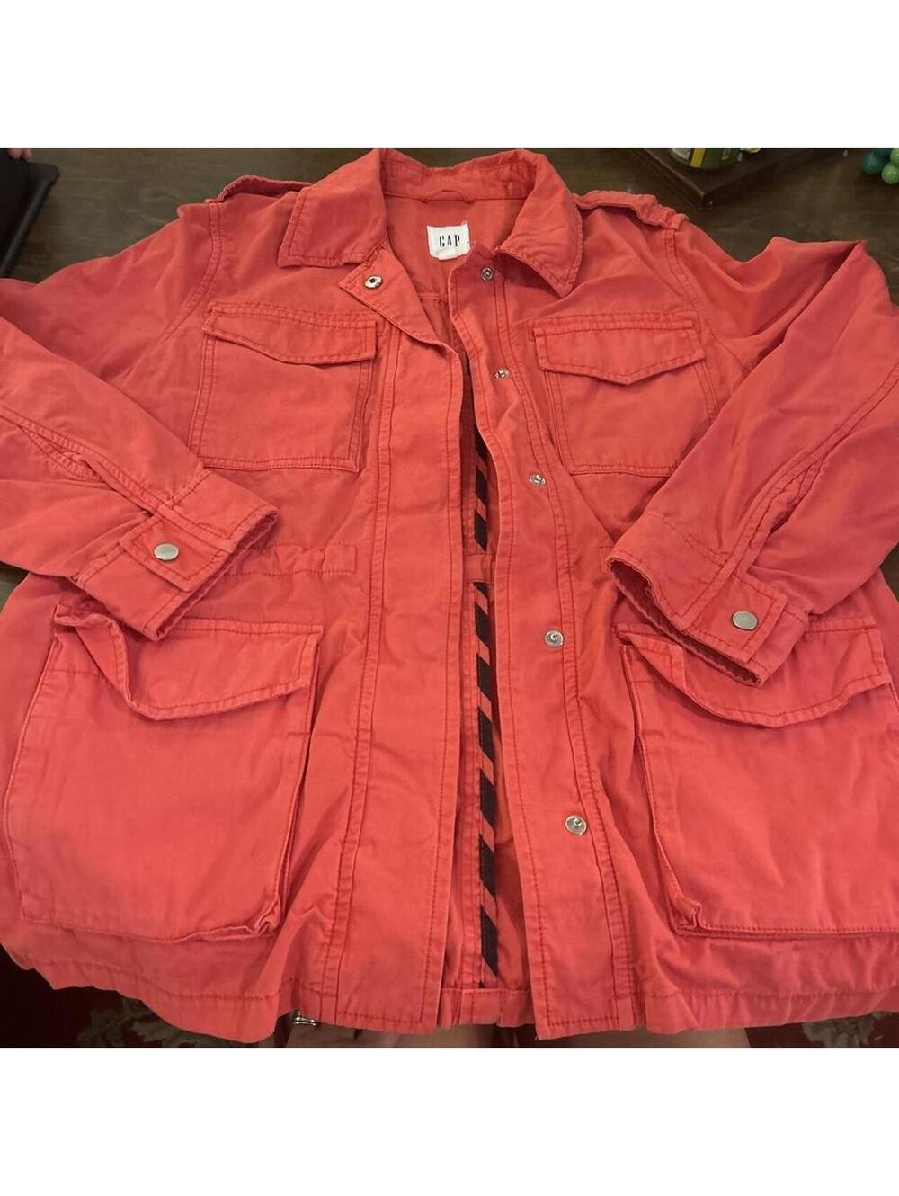 Gap coral red jacket with black and white striped lining #gap #outerwear